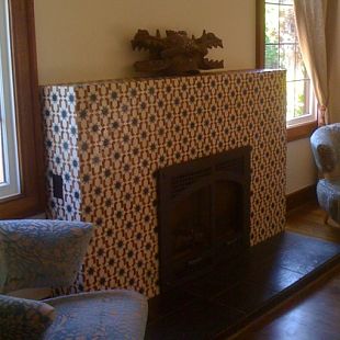Seamless patterned fireplace